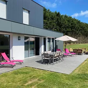 Villa De L'albatros Sables D'or, Plurien